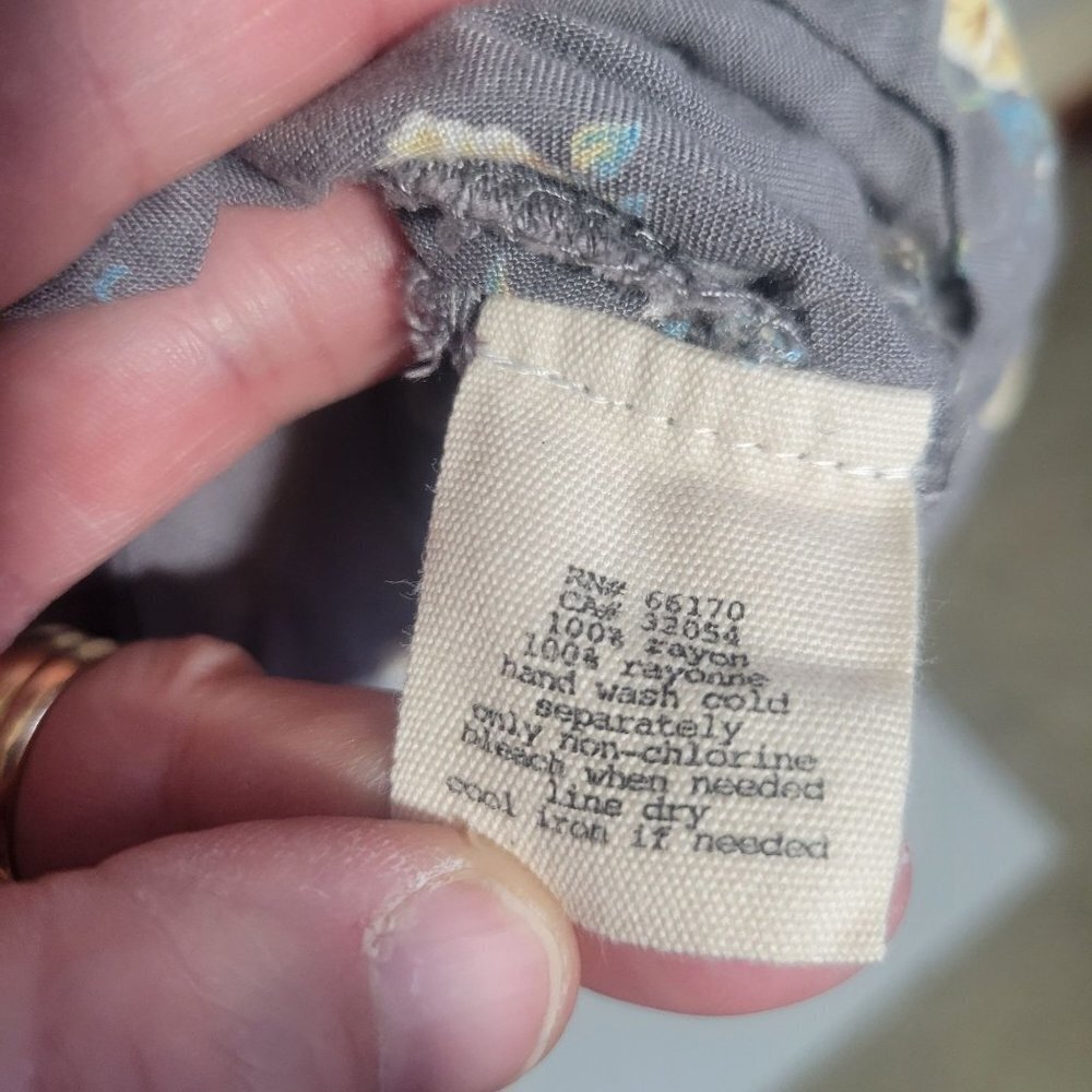 Pins And Needles Gray Floral Ruffled Sleeveless Mini Dress With Pockets Size M - Picture 4 of 10